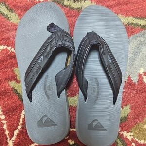 Quiksilver Charcoal and Black Sandals